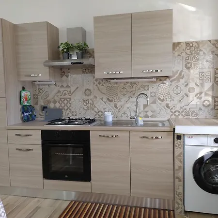 Jungle Loft Apartament Quartu SantʼElena