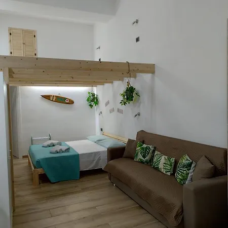 Lägenhet Jungle Loft Quartu SantʼElena